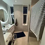 Apartment Ons *
